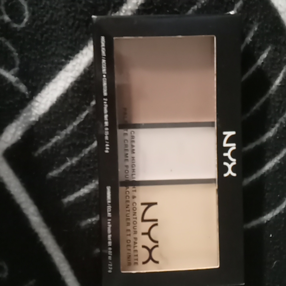 NYX Cream Highlight & Contour Palette